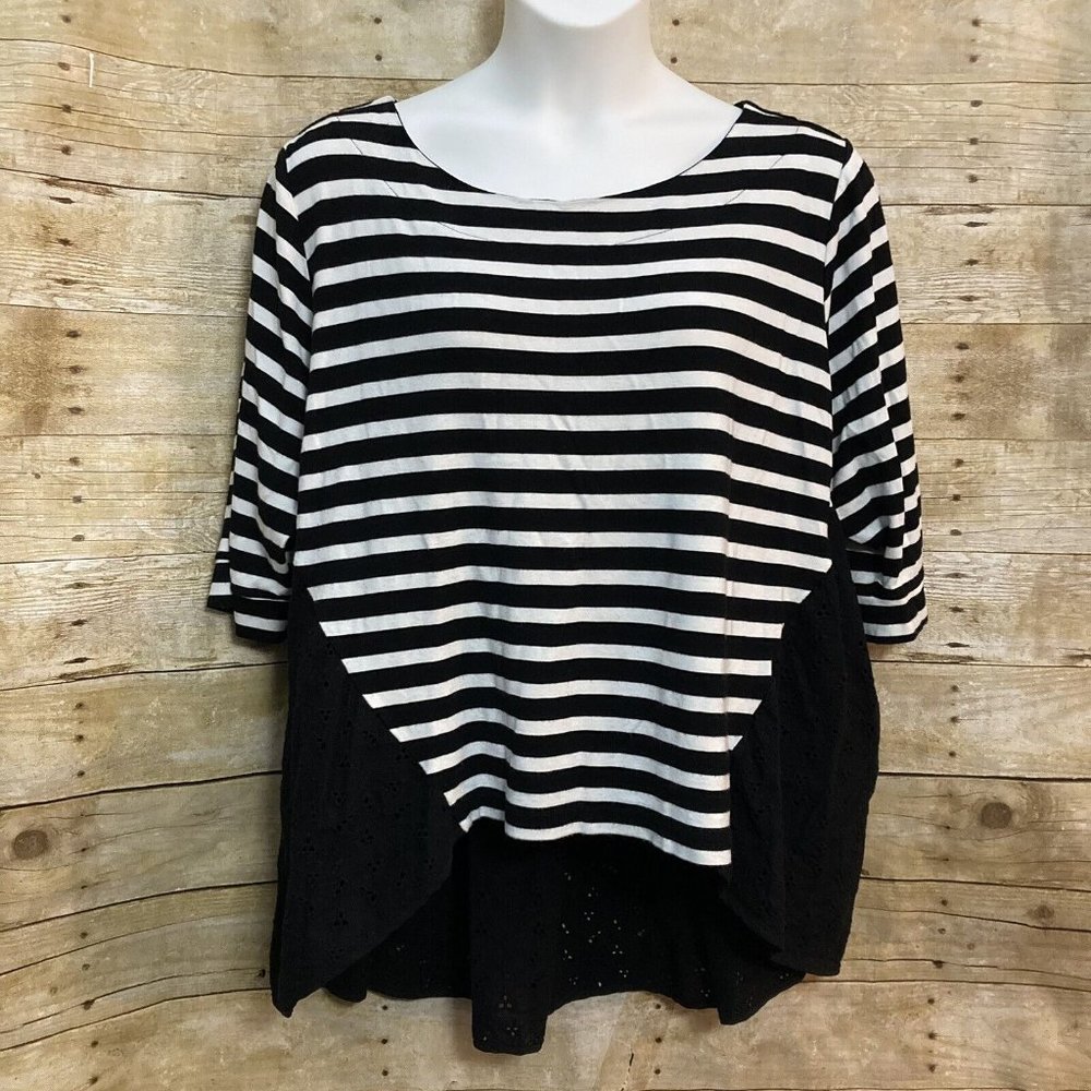 Lane Bryant Size 26/28 Mixed Media Top Black White Stripe Black Eyelet HiLo Hem